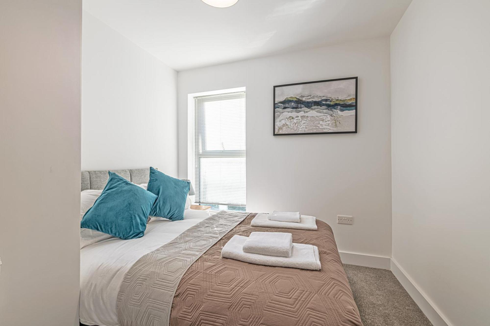 Gospel Heights Luxury Apartments With Parking Хесуолл Экстерьер фото