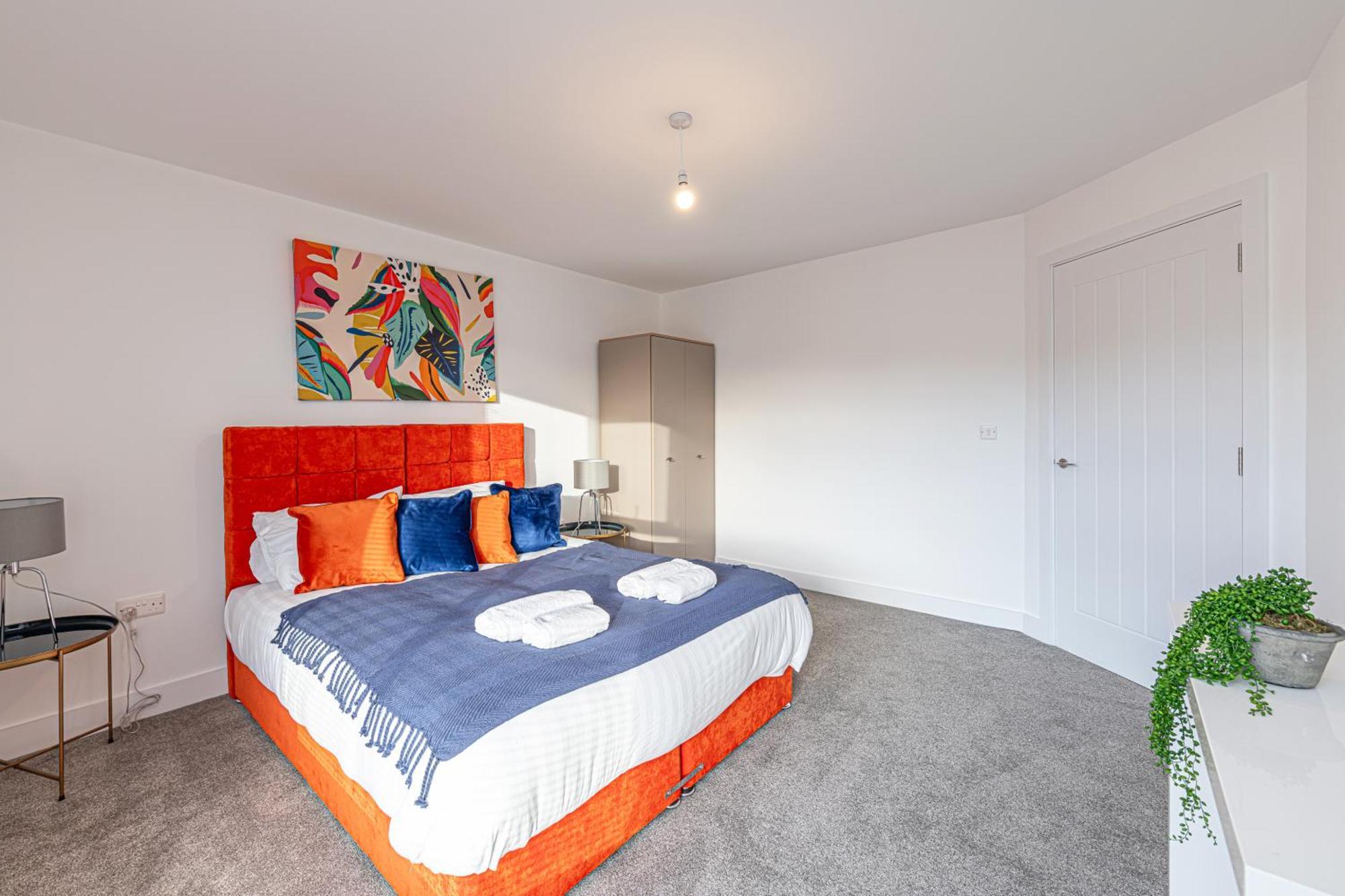Gospel Heights Luxury Apartments With Parking Хесуолл Экстерьер фото