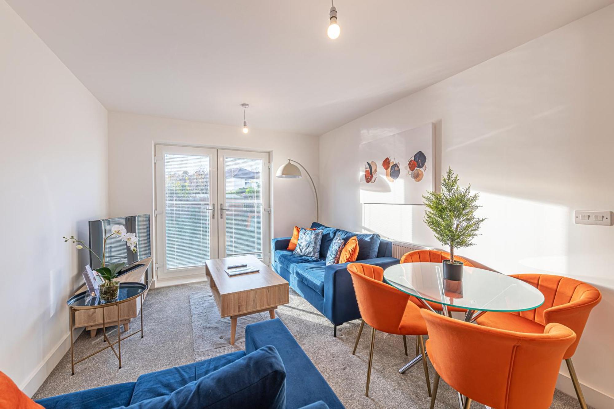 Gospel Heights Luxury Apartments With Parking Хесуолл Экстерьер фото